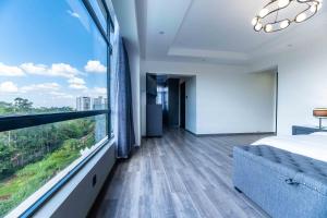 Silver Oak Residence