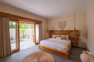 Casa Aurora- Chic & Stylish 1 BR Pool Villa - 7 Min to Savaya