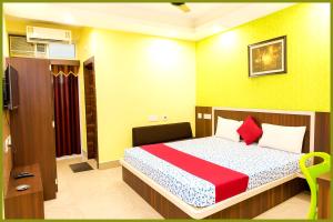 Jagannath Temple Shashi Palace Resort - Fully Air conditioned# Free Wifi And Room Service #Budget Class Best Hotel IN Puri