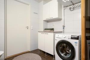 Northern Lights Riverside Suite