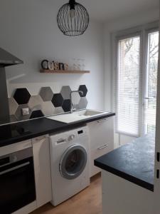 T2 rénové avec place parking privé