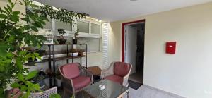 Barefoot Beach House