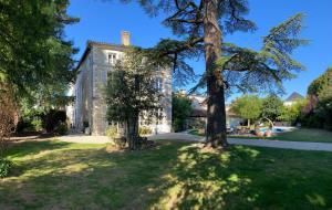 Le Relais dAngély