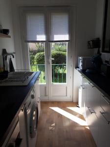 T2 rénové avec place parking privé