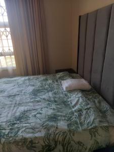 Lovely Home in Bushveld estate