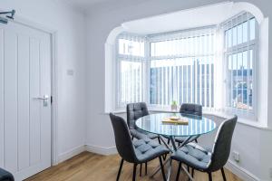 Contractor Heaven Free Parking Manchester