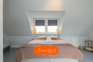 Amsterdam Cottage 8 beds 2 bedrooms