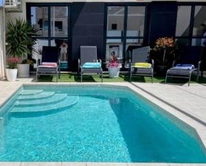 Appartement piscine privée