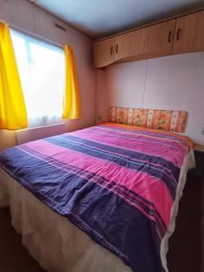 Beau mobilhome isolé, style anglais de 40m2