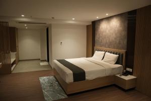 Kriya Grandeur Hotel