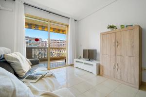 Apartamentos ALBENIZ - La Pineda Platja