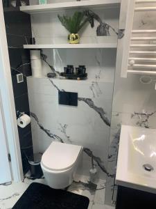 Apartments by Radecka Zarembowicza Wrocław Lotnisko - Nowoczesny apartament o podwyższonym standardzie