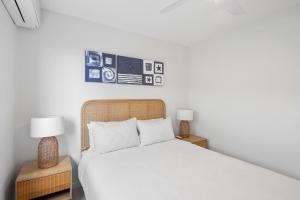 Thirty-Nine Albatross