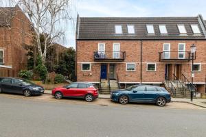 Chic 1BHK in West London