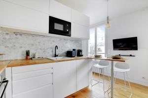 Modern flat 2P in the heart of MARAIS