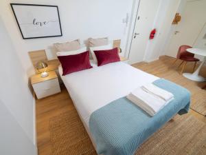 Ponte D Luis I Apartments