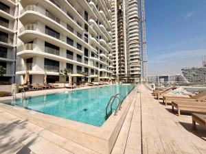 Sunrise Bay 2, Emaar Beachfront - Mint Stay