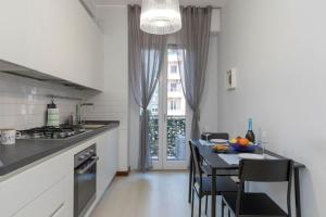 Gambara M1 - 15 min to Duomo, balcony, AC&WiFi