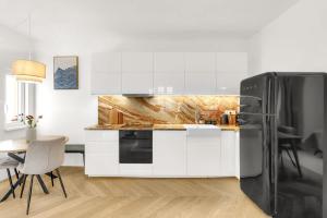 Quiet Central Apartment on Dunajská - Up to 6 Guests