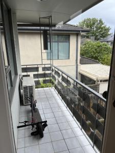 Private Cozy Flat in A Spacious Flat in Carnegie