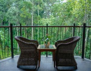 Vyna Hillock Resort