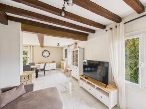 Grande maison familiale avec piscine pour 12