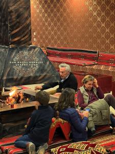 RUM ROYAL BUBBlES LUXURY CAMP