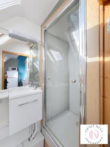 Le Cocon Bleu - Charmant Appartement 1 Chambre à Calais