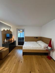 Mounti Alpine Studio