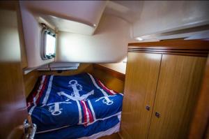 The magic of sleeping on a sailboat
