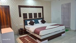 Hotel vijaya grand, patna