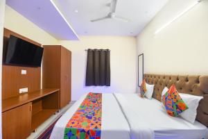 FabHotel Mannat Bhera Enclave