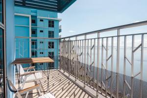 Elegant 3 Bedroom unit with Ocean View near Okada