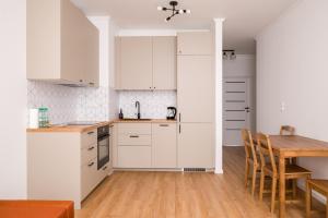 Praga Południe Homely Apartment by BookingHost