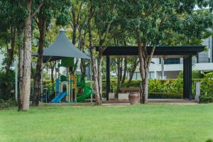 Laguna Park pool villa 5br