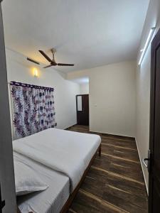 Mount Wave Holiday Pool Villa