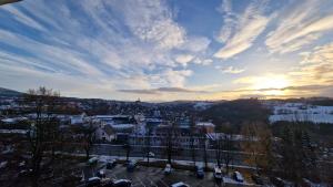 Stadtblick Annaberg Große Fewo Peter für 5 Personen mit Balkon 5OG