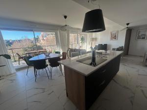 Kosmic 603 By Avecoeur