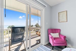 3 BR Beachfront Condo with Balcony & Stunning Views