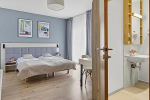 Wolska 165 Apartments Warsaw by Solarento