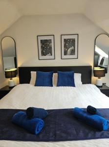 City Centre 3BR WiFi & Parking For Contractors & Families