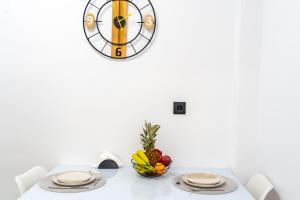 Aura Apartment with view in Venetian Port