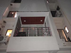 BM Golden Abode