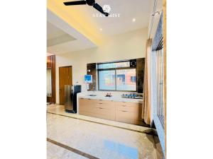 Millennium Villa - StayMist