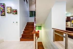 Villa Beverly Private Infinity Pool with Seaview near Kata Beach