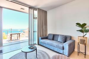Camps Bay Luxury studio apartment - The Crystal