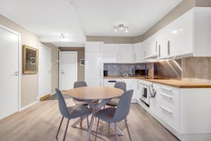 Arctic View Apartment-Northern Lights & City view