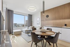 SKYPARK Elite Suite, City View ,FREE PARKING