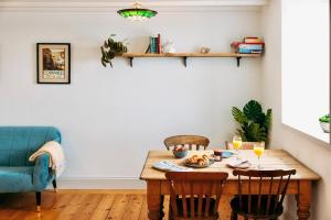 The Quaker Hall - Private Deck - Stunning Views