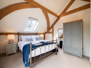 Beautiful Oak-Framed Devon Escape near Dartmouth